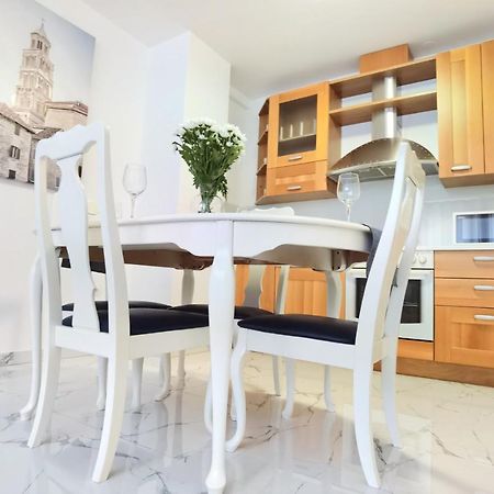 Apartments Andrea Split Extérieur photo