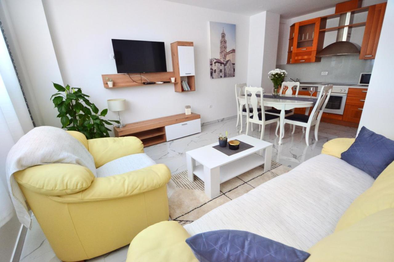 Apartments Andrea Split Extérieur photo