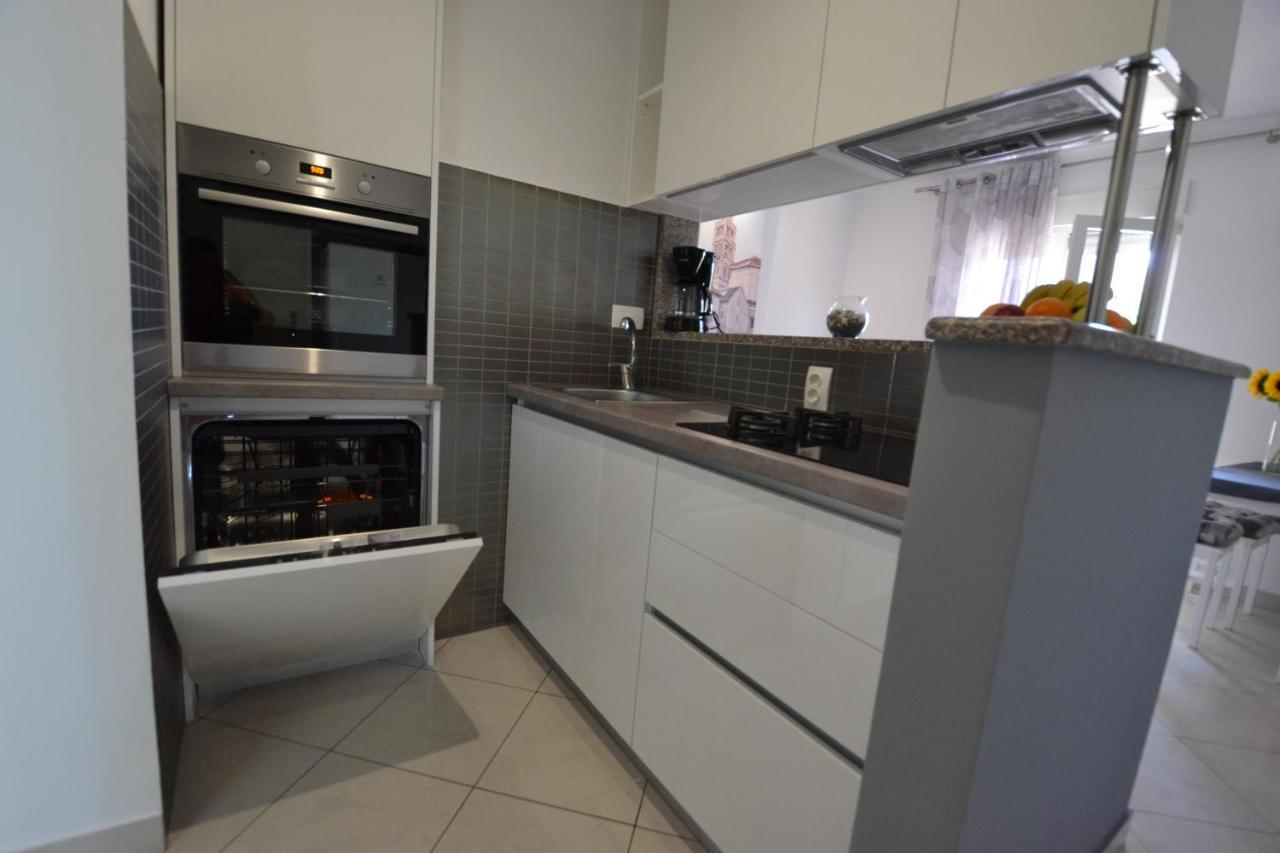 Apartments Andrea Split Extérieur photo